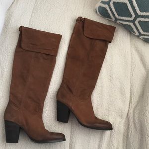 Vince Camuto Chestnut Boots Lexine Style Sz. 9 B