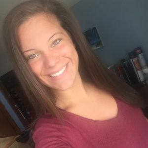 Meet your Posher, Krysta