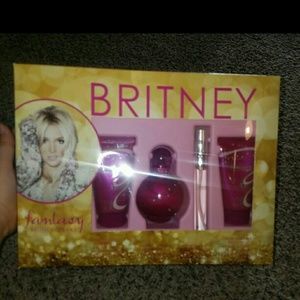 NEW Fantasy Britney Spears 4 Peice Set