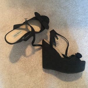 Steve Madden wedge