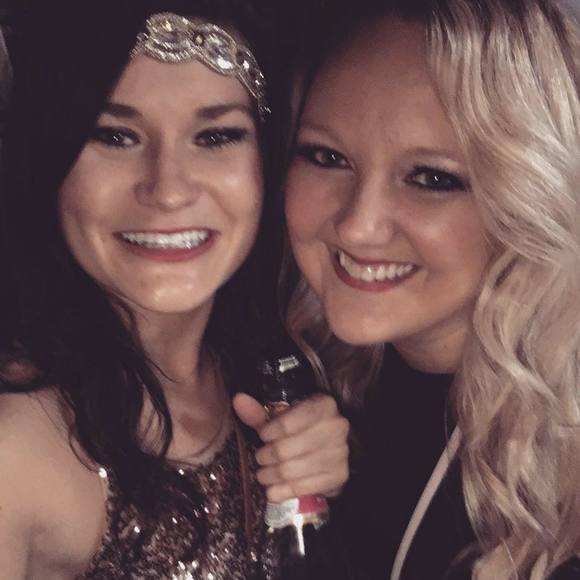 Meet your Posher, Kelsey - Picture 1 of 1