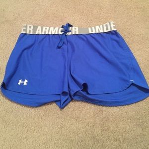 Comfy Under Armor workout shorts