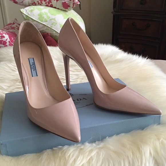 Prada pointy pump - Picture 3 of 4