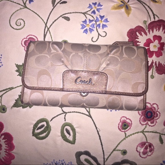 Authentic Coach Wallet