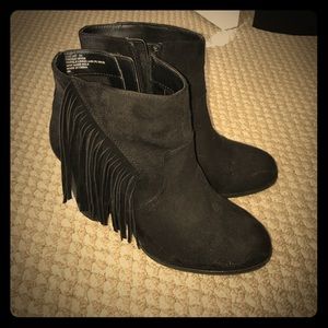 Madden Girl Descent fringe booties