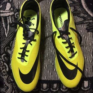 Nike Hypervenom Phatal soccer cleats. 10.5 men.