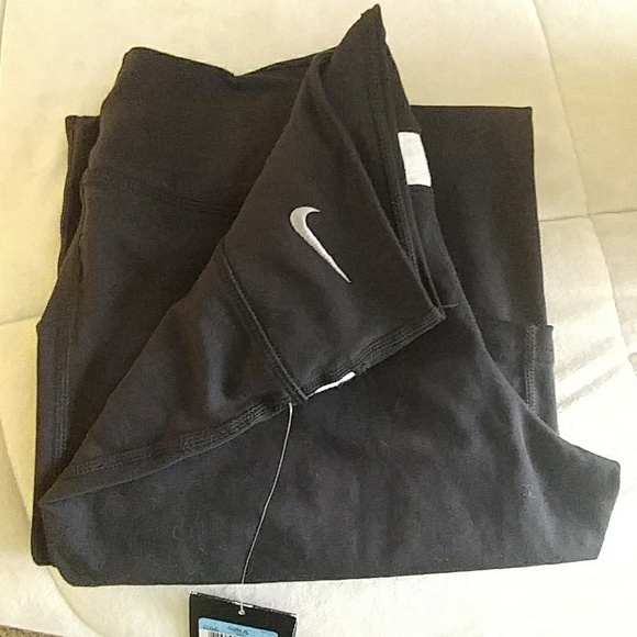 Nike calf length pants