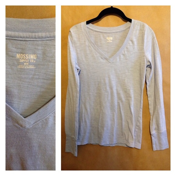 Long sleeve v-neck