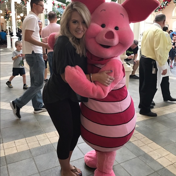 Meet your Posher, Samantha