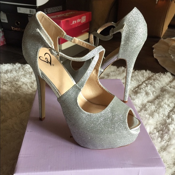 Windsor Silver Glitter Heels