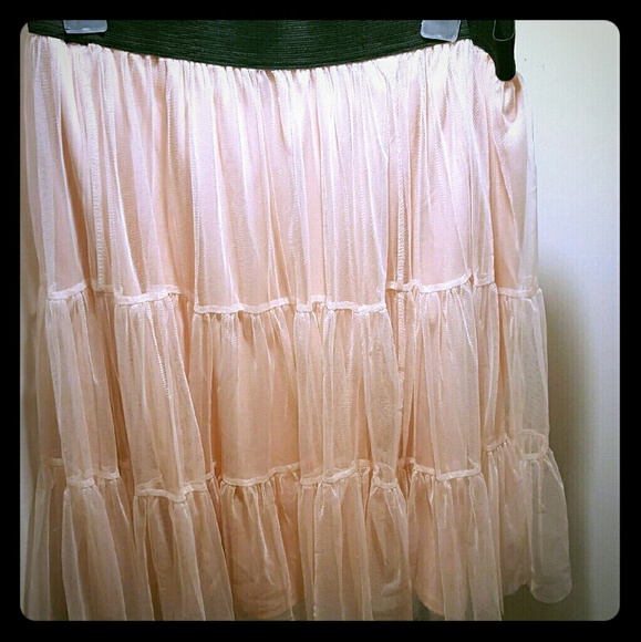Peach skirt - Picture 1 of 1