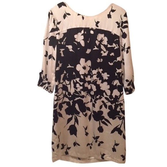 Long sleeve silk shift. - Picture 1 of 2