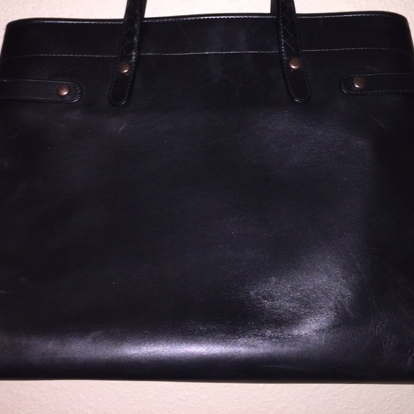 Bottega Veneta.