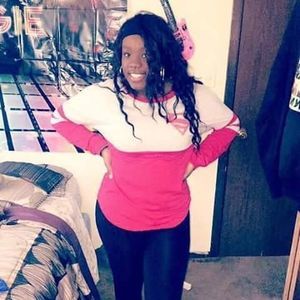 Meet your Posher, Keshay