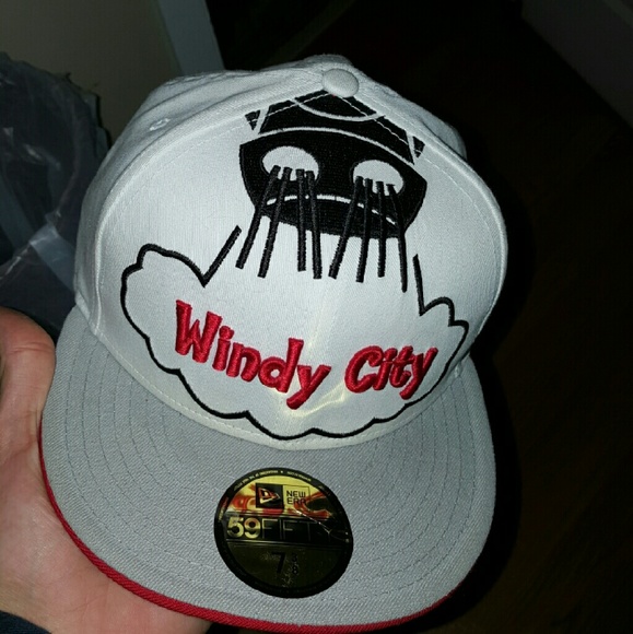 Bulls hat