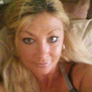 Meet your Posher, Becky