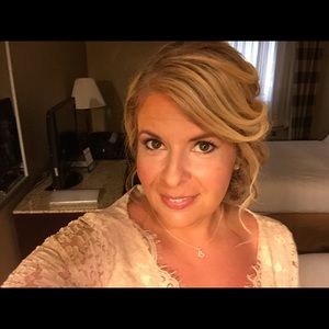 Meet your Posher, Joy