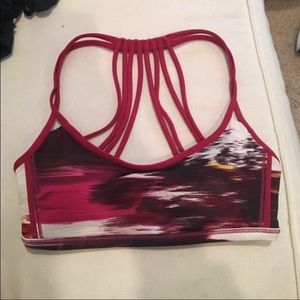 lulu lemon sports bra