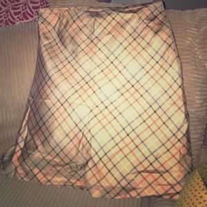 Silk Vineyard Vines skirt