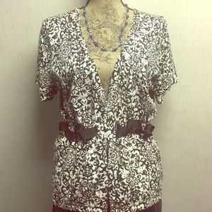 Marina Luna short sleeve cardigan sweater size L.