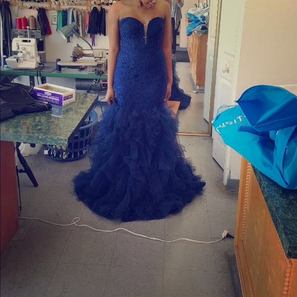 Jovani Mermaid Prom Dress - Picture 1 of 4