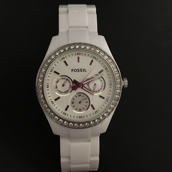 White fossil watch