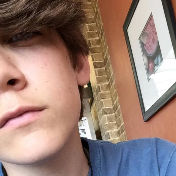 Meet your Posher, Cole - Picture 1 of 1