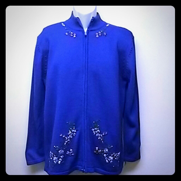 Flawless & Comfortable 1pc Russian Blue zipped sweater by Eric Casual