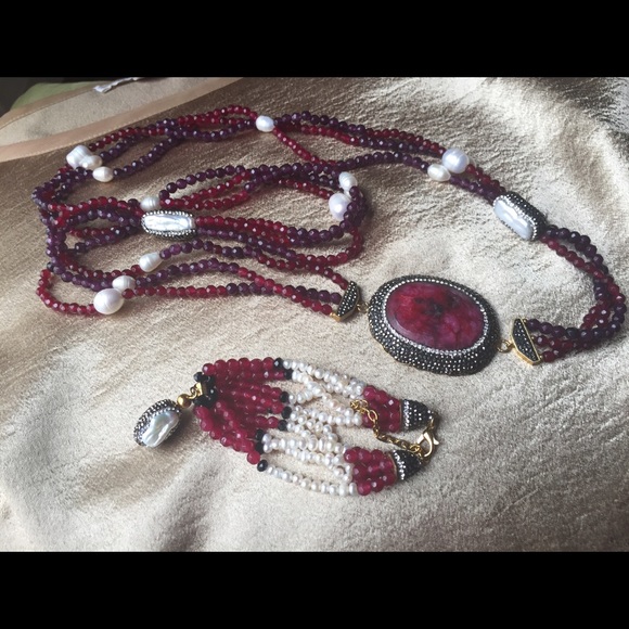 Handmade one unique Necklace - Picture 3 of 4
