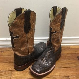 Embellished cowgirl boots