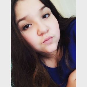 Meet your Posher, Annabella