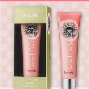 🎉HP 🎉 Benefit Dandelion lip gloss BN