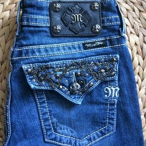 Miss Me jeans 27 Bootcut Chain Stud Rhinestones
