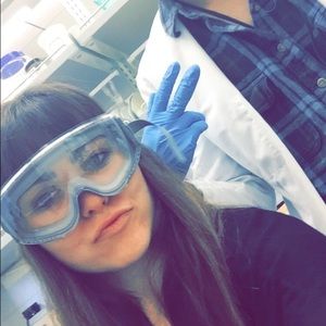 Meet your Posher, Paige