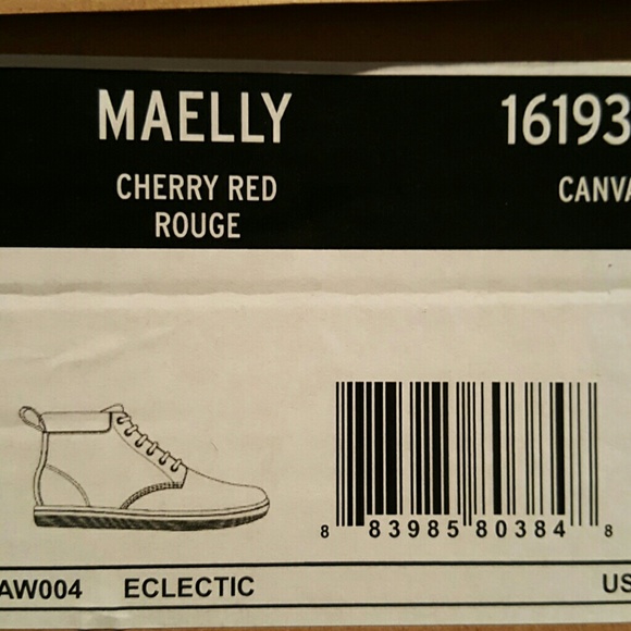 🆕 SOLD Womens Dr. Martens Maelly Boot - Picture 3 of 3