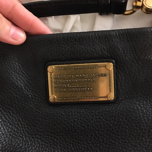 Marc by Marc Jacobs - Picture 3 of 4