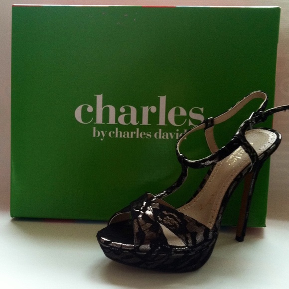 Charles David Sandal