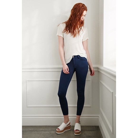 BNWT Forever 21 The Beverly Low Rise Jean