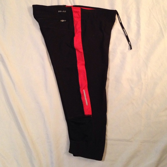 Nike Women's Running Capris - Picture 2 of 2