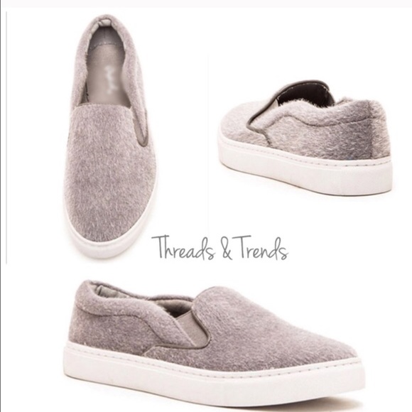 LAST PAIR 🌸Soft  Slip On Sneaker - Picture 5 of 7