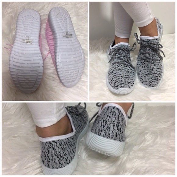 LAST PAIR! 🌸 Fly Knit Sneaker - Picture 4 of 6