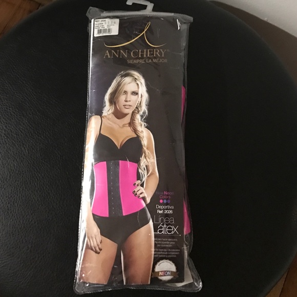 Waist trainer
