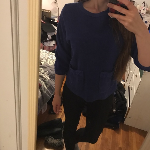 Vintage knitted blue pocket sweaterπΉ90sβ¨ 80sβ¨S/M - Picture 4 of 6