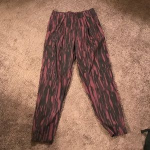 Lululemon pants