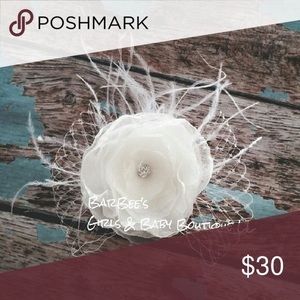 Ivory Chiffon Flower with veil