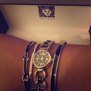 Anne Klein watch & bracelet set