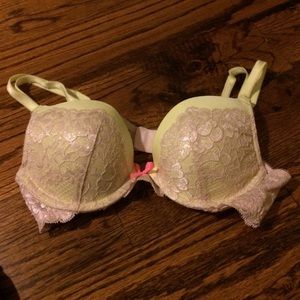 VS BRA 32B