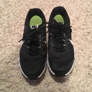 Nike Air Relentless 5