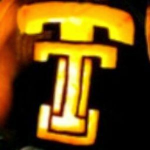 Meet your Posher, Casey