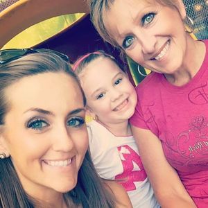 Meet your Posher, Cricket